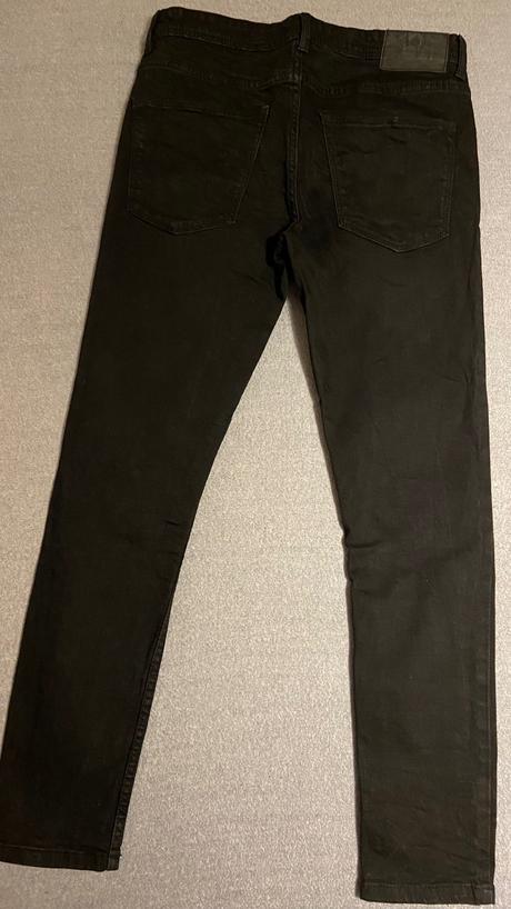 Čierne rifle, new yorker,170