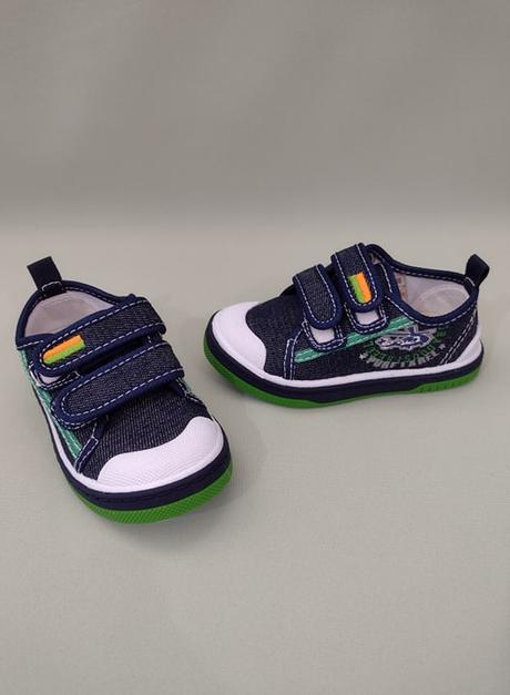 Detská športová obuv, 20 / 21 / 22 / 25