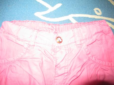 Pekné tenšie kraťasy, h&m,110