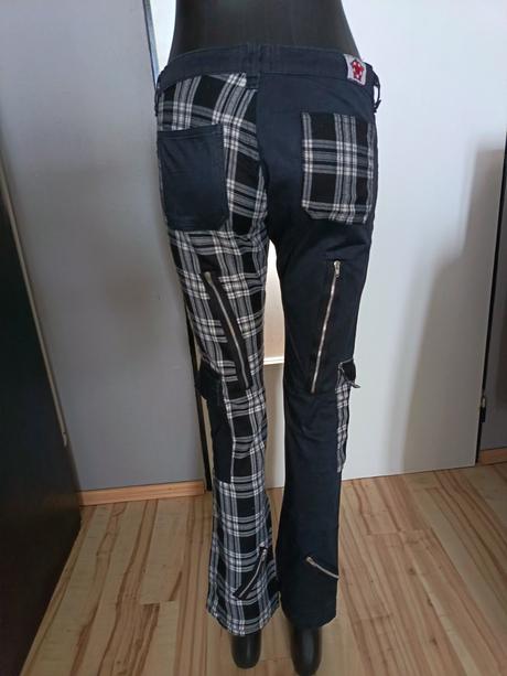 Black pistol punk nohavice, 28