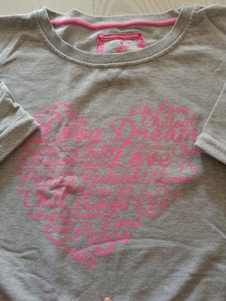 Šedá mikina, atmosphere,38