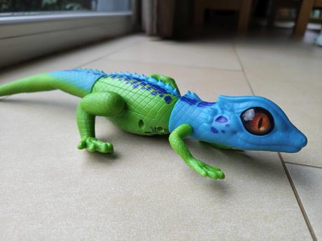 Robotická veselá jašterica, 