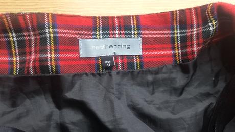 Karovana sukňa, 152