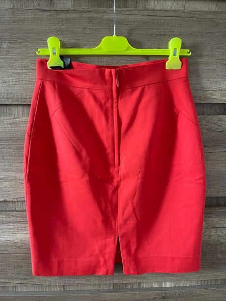 Červená sukňa h&m, h&m,m