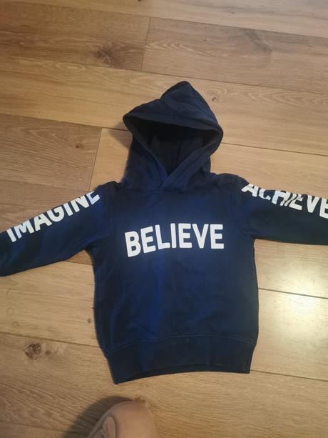 Balík oblečenia, 86–98