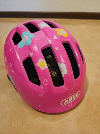 Dievčenská prilba abus, s