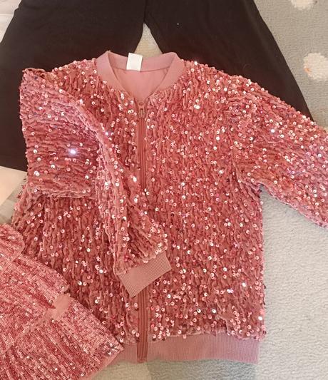 Balík dievča 116, 104–116