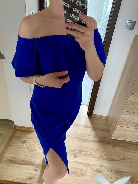 Spoločenské šaty, 40