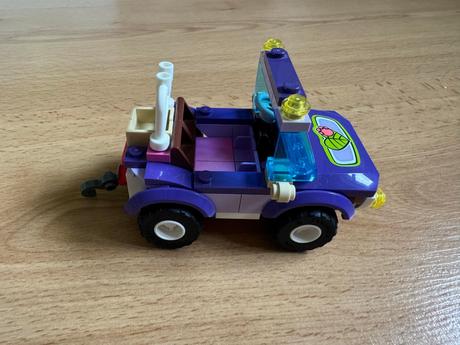 Lego friends - záchrana sloníčaťa v džungli,