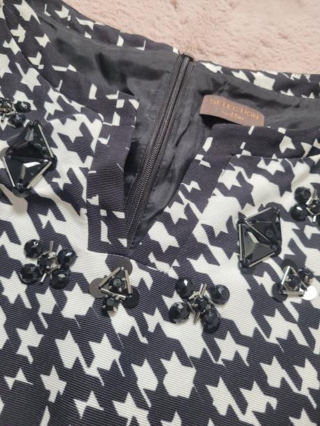 Šaty 46, stradivarius,46