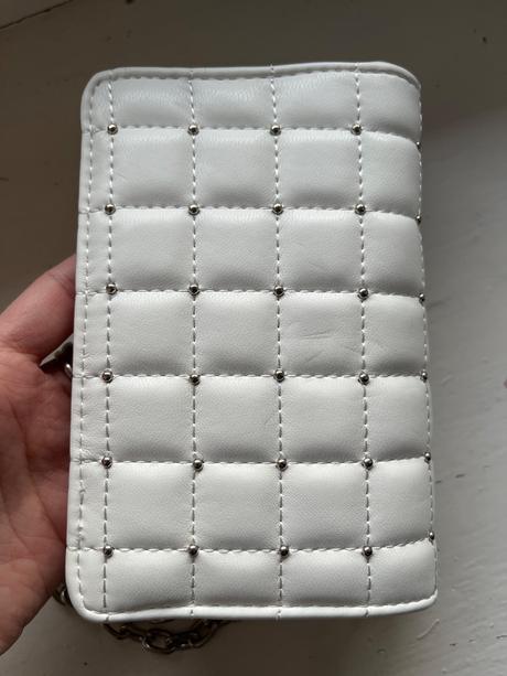 Malá kabelka, bershka