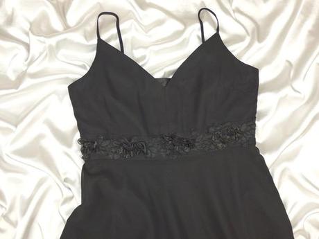 Swing čierne elegantné šaty, 40