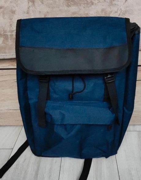 Nový ruksak, 