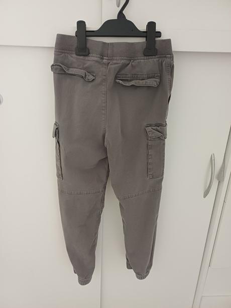 Kapsáče, h&m,140