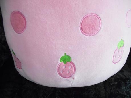 Plyšák/vankúšik bubble tea jahody,