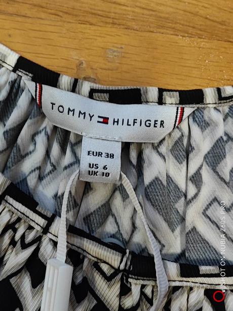 Tommy hilfiger originál luxusné dámske šaty, tommy hilfiger,36 / s