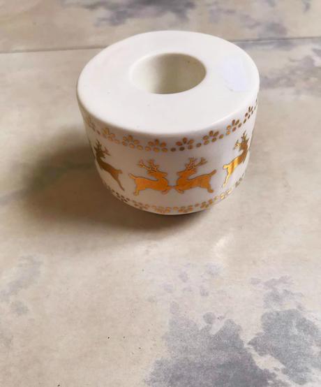 Porcelánový vianočný svietnik,