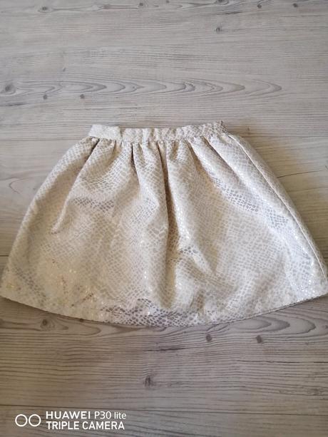 Krásna dievčenská sukňa, pepco,122