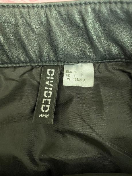 Sukňa na cvoky, h&m,32