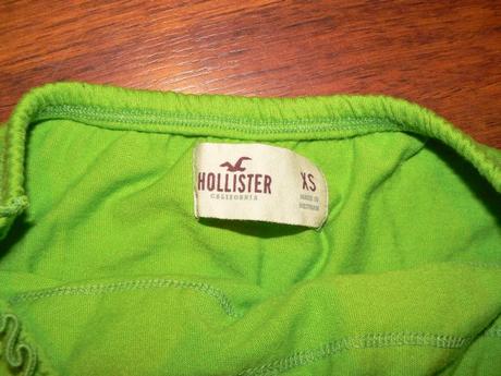 Hollister top, 152