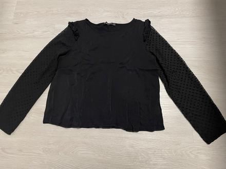 Čierna blúzka s transparentným rukávmi vek.m-l, zara,m