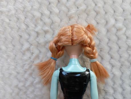 Barbie mattel anna v lesklej sukni, 