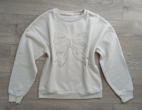 Bezova mikina s vysivkou, m