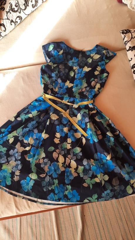 Dámske šaty č.38, 38