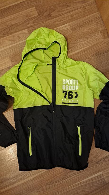 Tenucka vetrovka 164/170, lewro,164