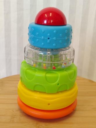 Kolísavá stohovacia pyramída 6dielna, playgo, 20cm,