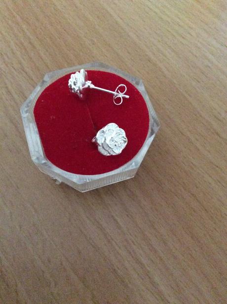 Jemné náušničky,