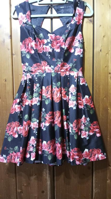 Príležitostné šaty, m