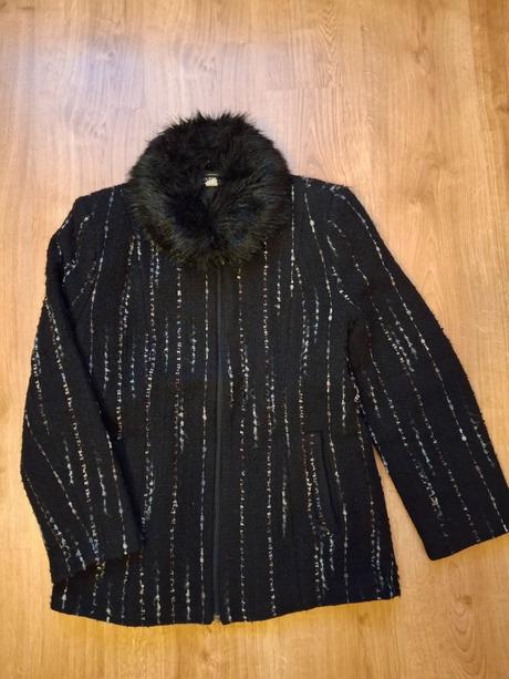Dámsky kabát, 38