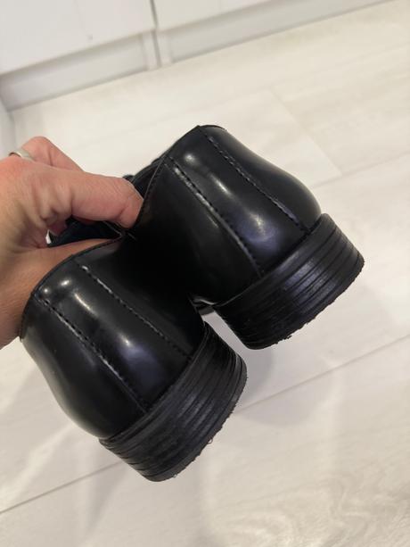 Elegantné topánky, 35