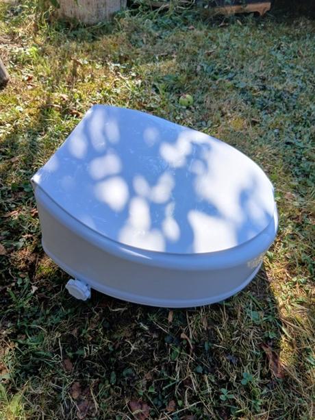 Wc doska vyvýšená- zdravotnícka pomôcka, 
