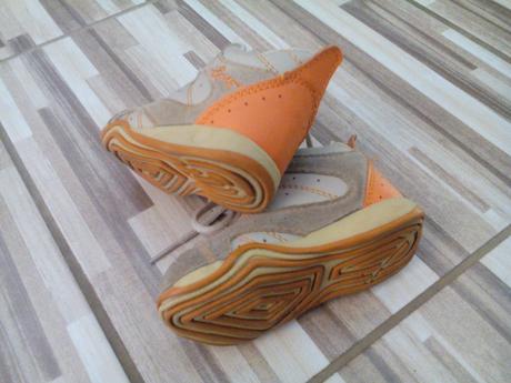 Prechodne topanocky, 19