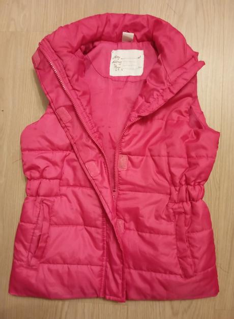 Dievčenská vesta v. 152, 152