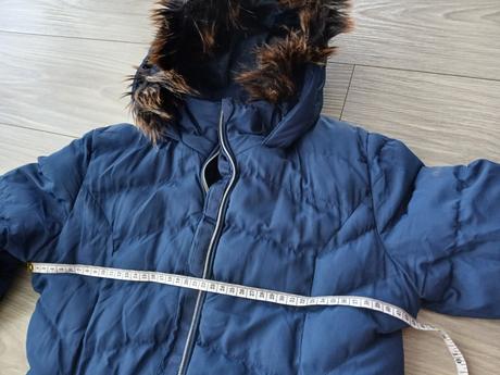 Zimna bunda 152, lotto,152