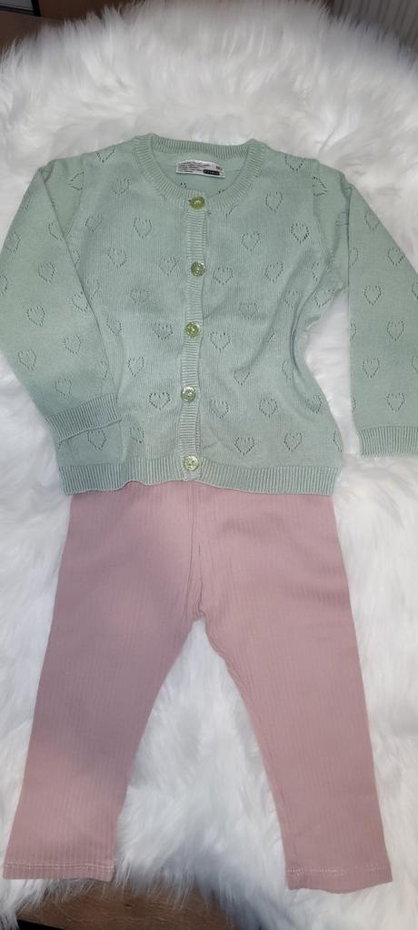 Svetrík + legíny, 68–80