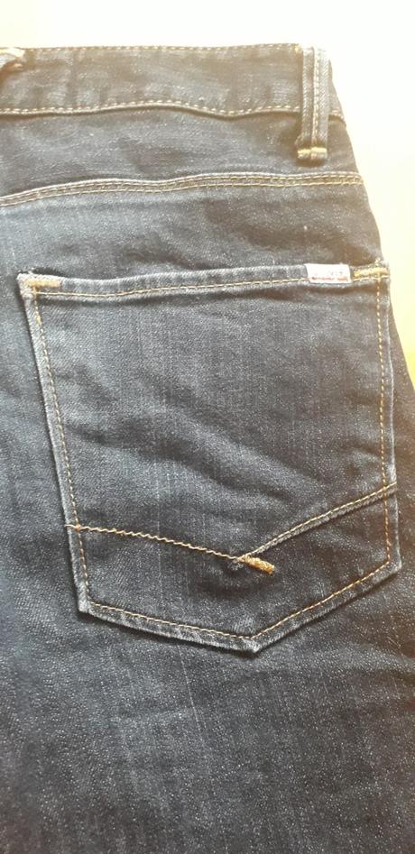 Perfektne tmavomodre rifle vans,super stav,pc 59,9, 152