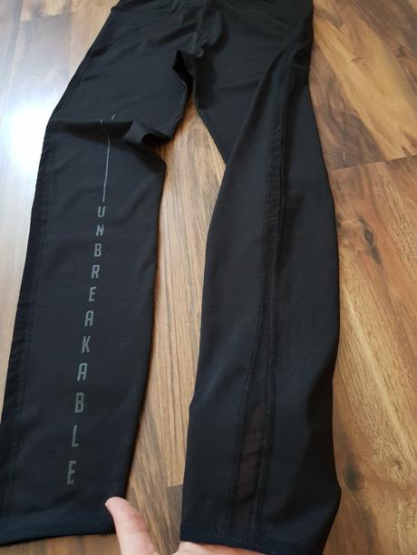 Sportove nohavice / leginy, bershka,s