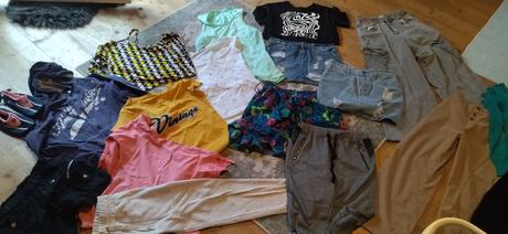 Balík dievc veci od 12 r po xs/s,