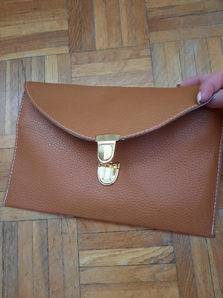 Dámske listové kabelky,