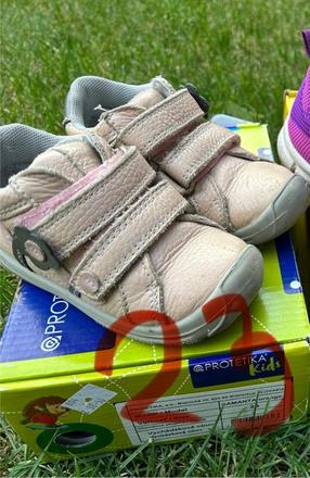 Dievčenské topanky, 25