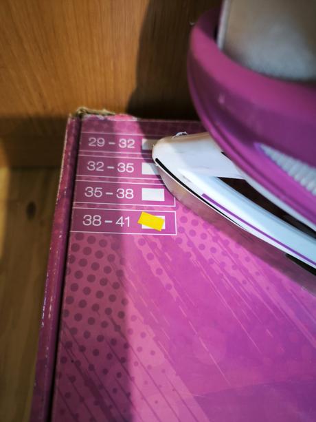 Nastaviteľné korčule na ľad, 38