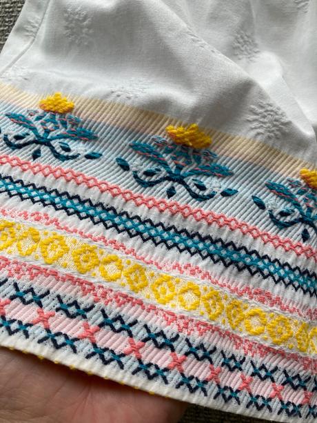 Nádherná suknička, zara,104