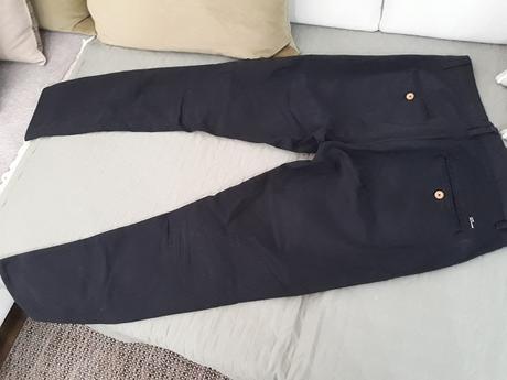 Predám elegantné pánske rifle, veľkosť 34/34, 34