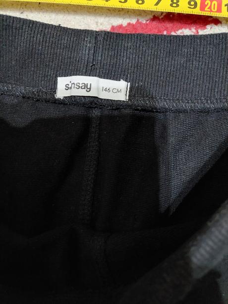 Tepláky sinsay v.146, sinsay,146