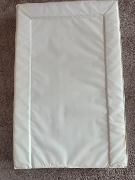 Prebalovacia podlozka ikea, 