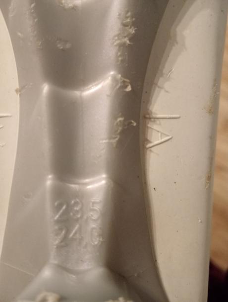 Dámske/dievčenské lyžiarky 23,5/24, atomic,23